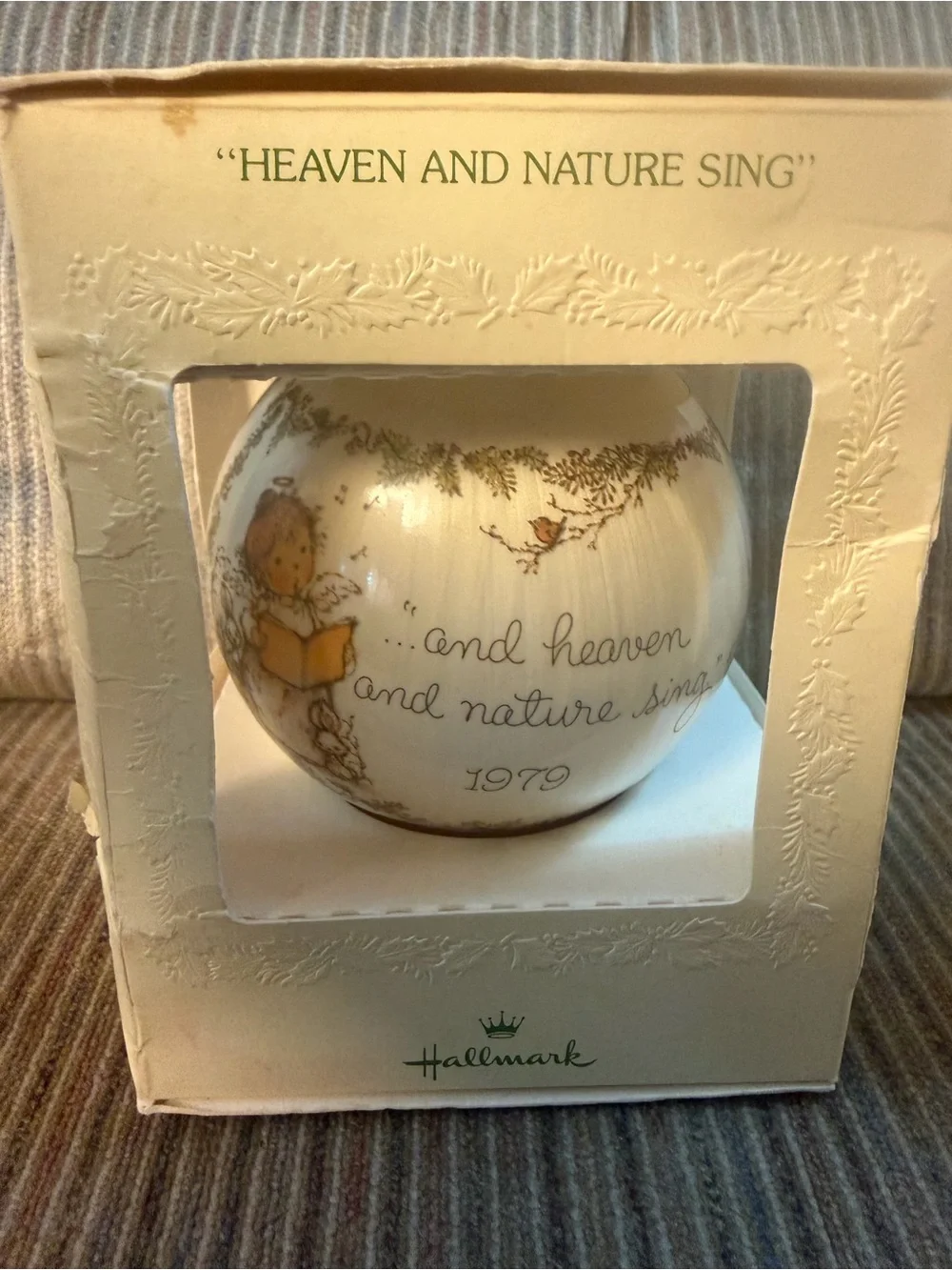Vintage 1979 Hallmark Keepsake Ornament - Heaven and Nature Sing - With Box